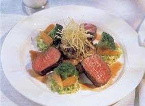 Grilled venison medallions 